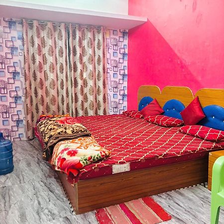Shivalay Paying Guest House Bénarès Extérieur photo